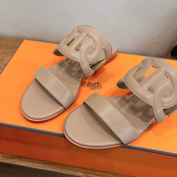 HM Sandal Beige in Calfskin 743977