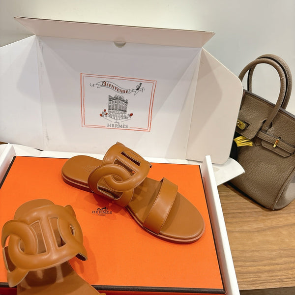 HM Sandal Brown in Calfskin 743980
