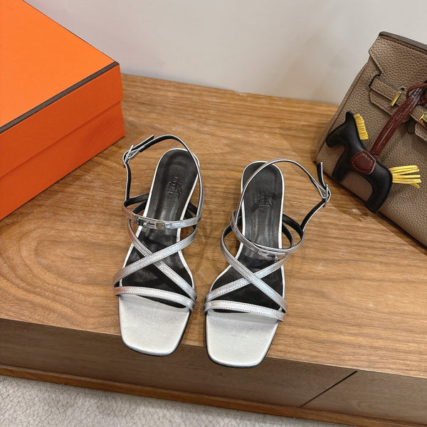 HM June Sandal Silver in Cowhide 744049