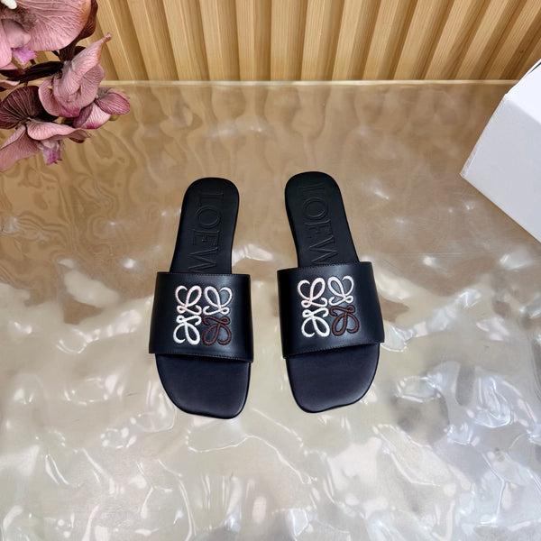 Loew Sandal Black in Sheepskin 749334
