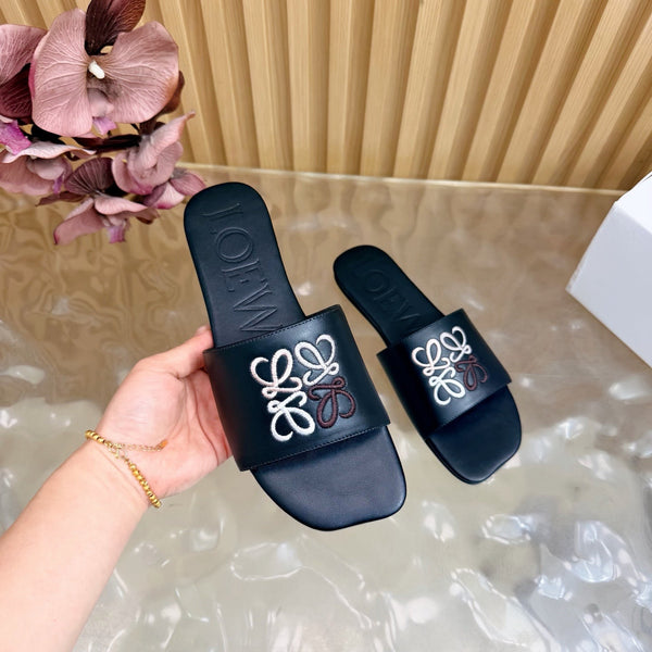 Loew Sandal Black in Sheepskin 749334