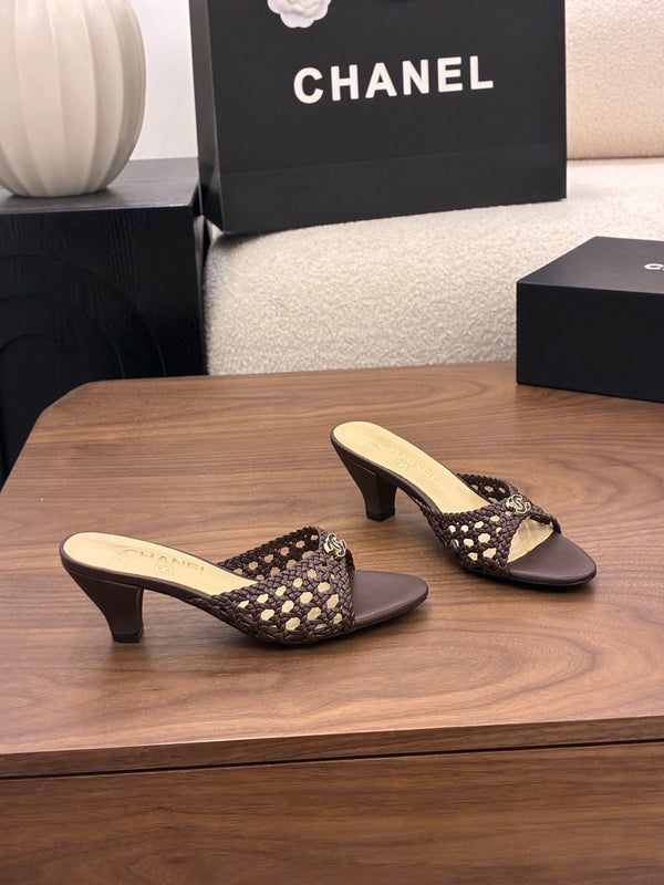 CC Sandal 60 Dark Brown in Woven 747972