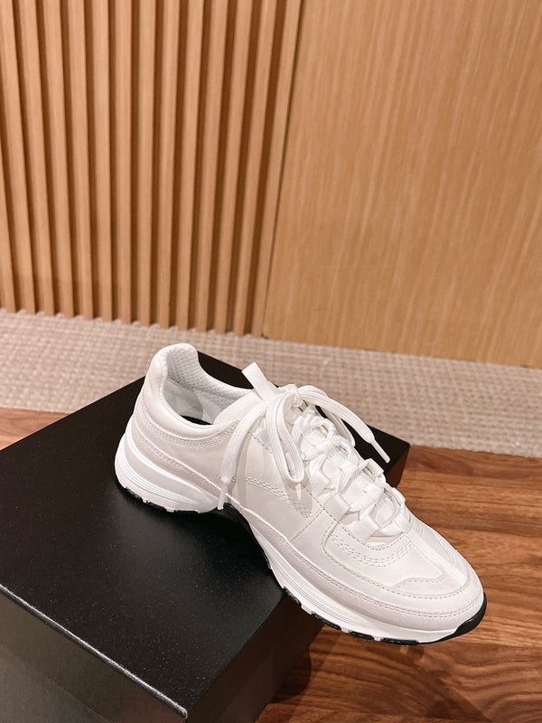 CC Sneaker White in Leather 753931