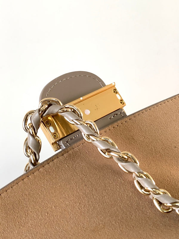 LV Dauphine Bag Taupe in Cowhide 286676