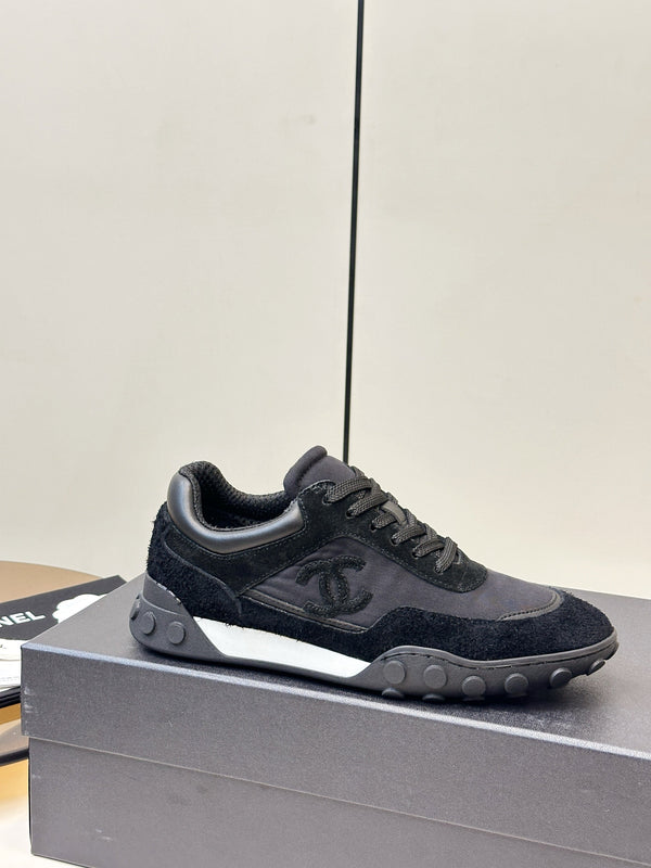CC 26S Baseball Shoes Black in Suede and cotton Panels 771238