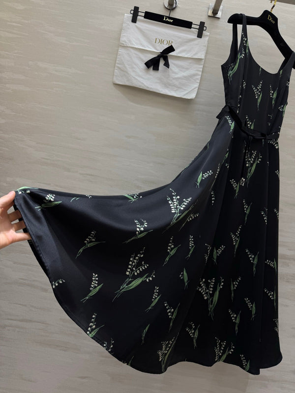 CD 26 Lily of the Valley Print Slip Dress Black in Mulberry Silk 384745
