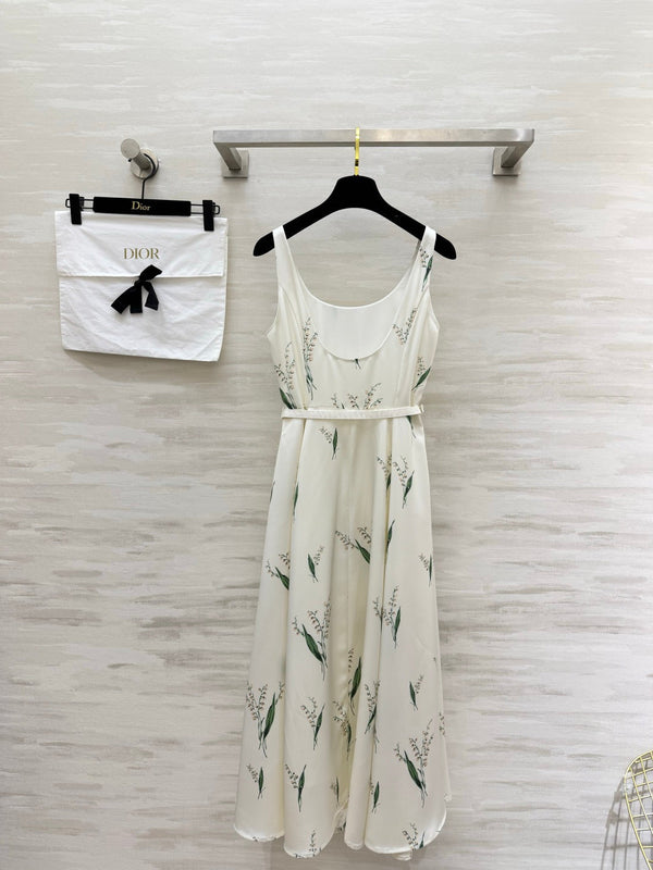 CD 26 Lily of the Valley Print Slip Dress White in Mulberry Silk 384743