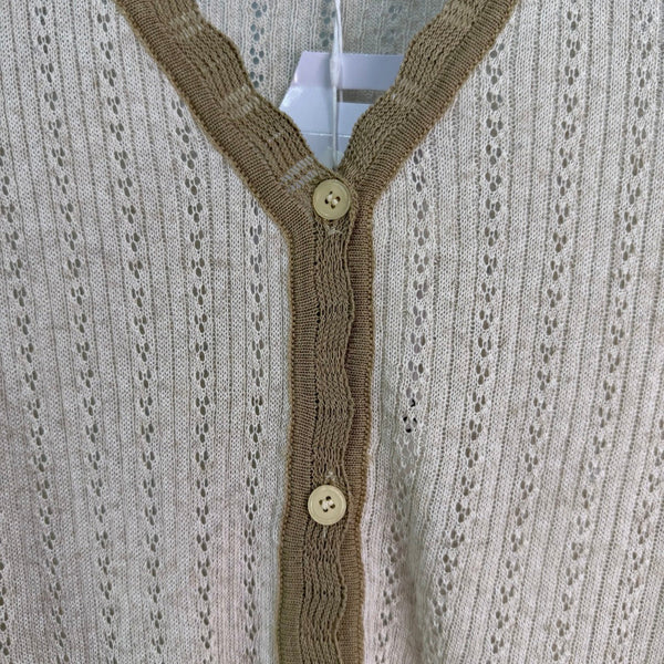 CD 26 Color-Blocked Textured Knit Top in Wool
