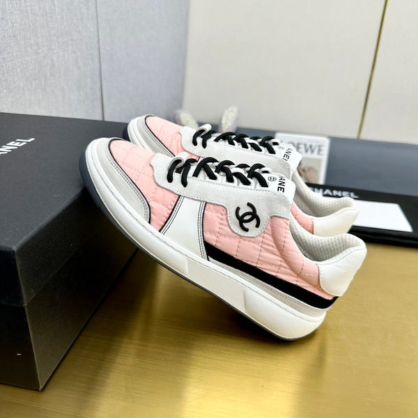 CC 26 Casual Panda Sneakers Light Pink in Nylon 815935