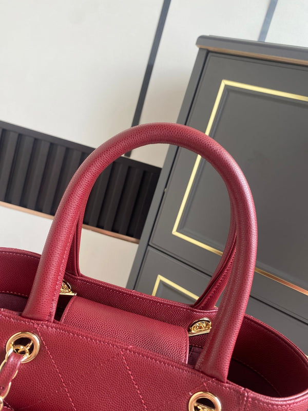 CC Tote Bag 25cm Burgundy Caviar Cowhide