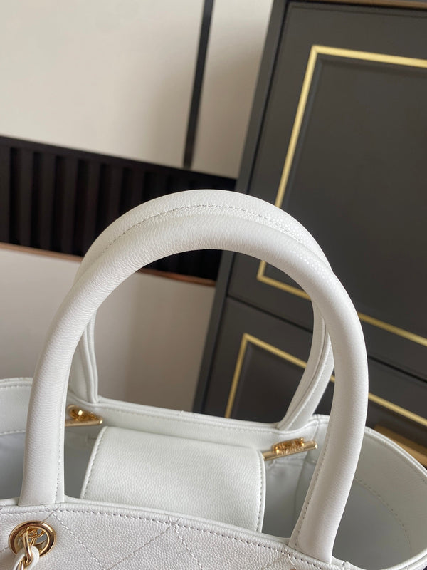 CC Tote Bag 25cm White Caviar Cowhide