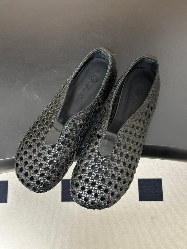 LP 26s Floaty Flats Black Handwoven Cowhide Leather 235279