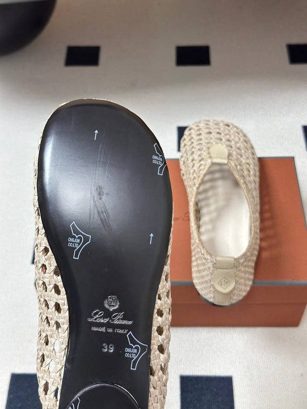 LP 26s Floaty Flats Cream Handwoven Cowhide Leather 235276