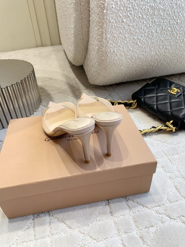 GR Pointed-Toe Mule Sandals 8.5cm Beige Patent Cowhide & PVC 851876