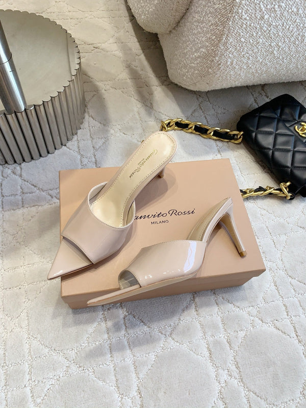 GR Pointed-Toe Mule Sandals 8.5cm Beige Patent Cowhide 851873