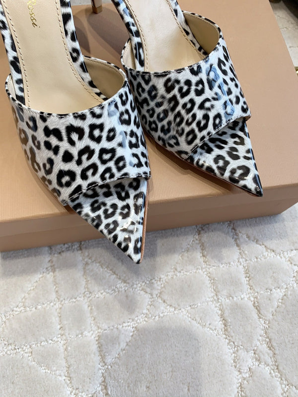 GR Leopard Print Pointed-Toe Mules 8.5cm White Patent Cowhide 851871