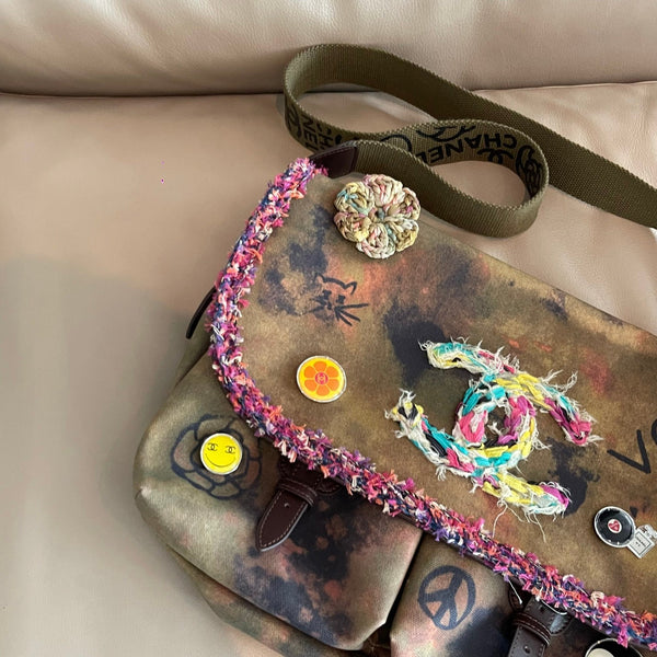 CC Graffiti Messenger Bag 42cm Multicolor Canvas