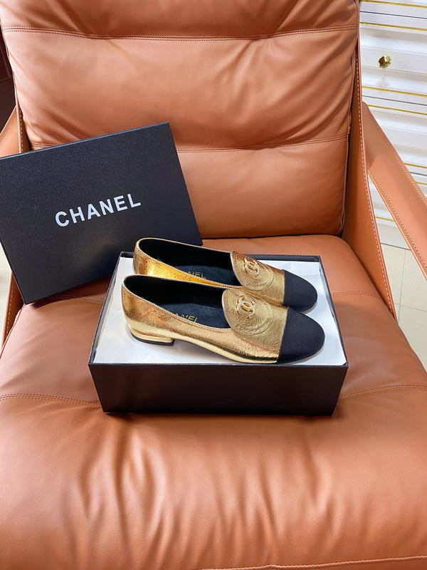 CC 26P Double C Loafers Gold Black Metallic Lambskin & Grosgrain 857974