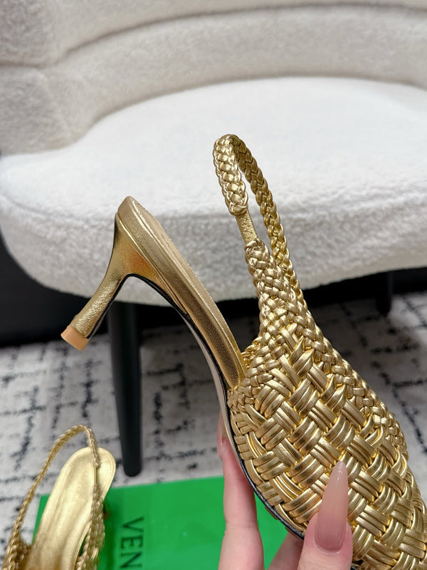 BV 26SS Intrecciato Slingback Heels 5.5cm Gold Metallic Woven Leather 858418