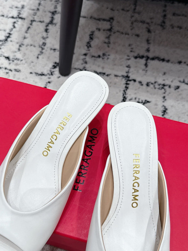 FG 26SS Logo Peep Toe Mules 5.5cm White Lambskin 858415