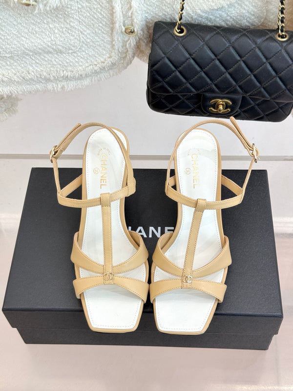 CC 26A Strappy Stiletto Sandals Beige Leather 878668