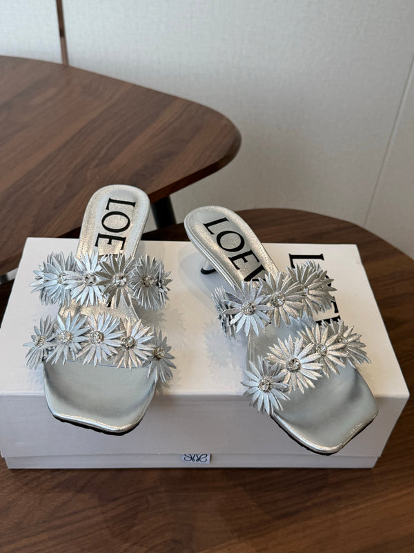 Loew Paula's Ibiza Petal Flower Sandals Silver Leather 889898