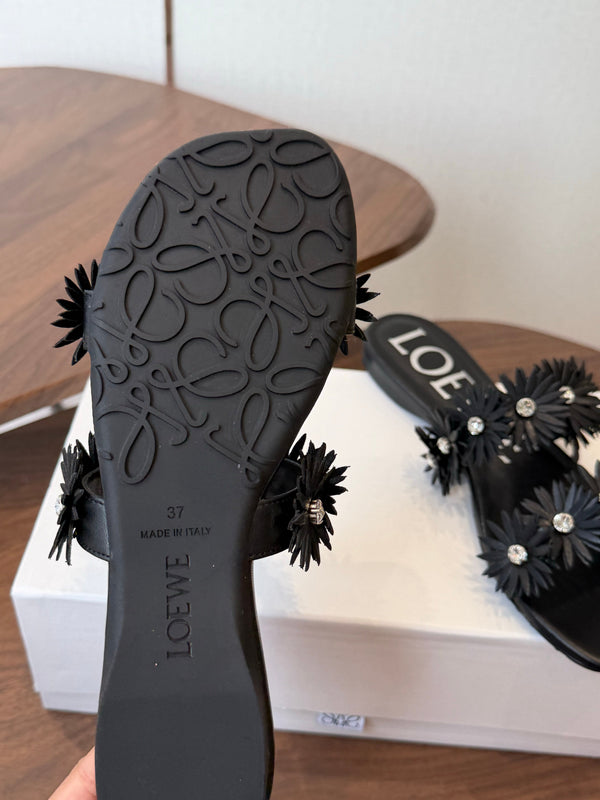 Loew Paula's Ibiza Petal Flower Flat Sandals Black Leather 889891