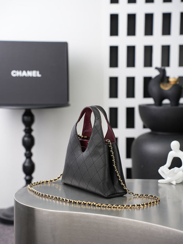 CC 26A Shopping Bag 23cm Black Lambskin