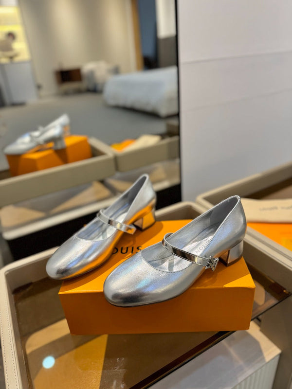 LV Romy Mary Jane Pumps Silver Metallic Leather 893579