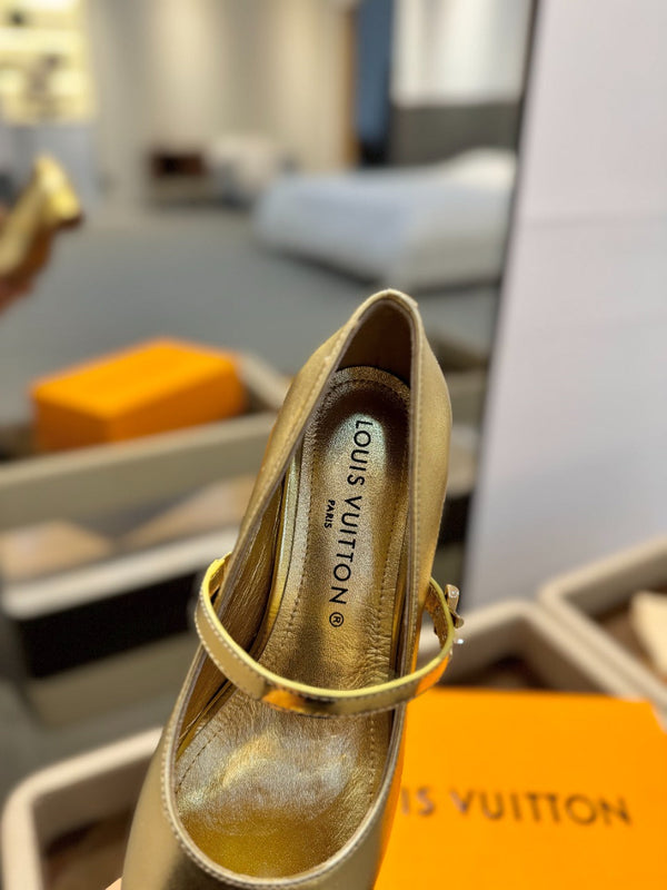 LV Romy Mary Jane Pumps Gold Metallic Leather 893580