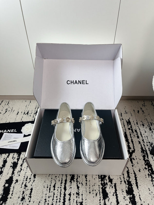 CC 26A Charm Mary Jane Ballet Flats Silver Metallic Leather 900754