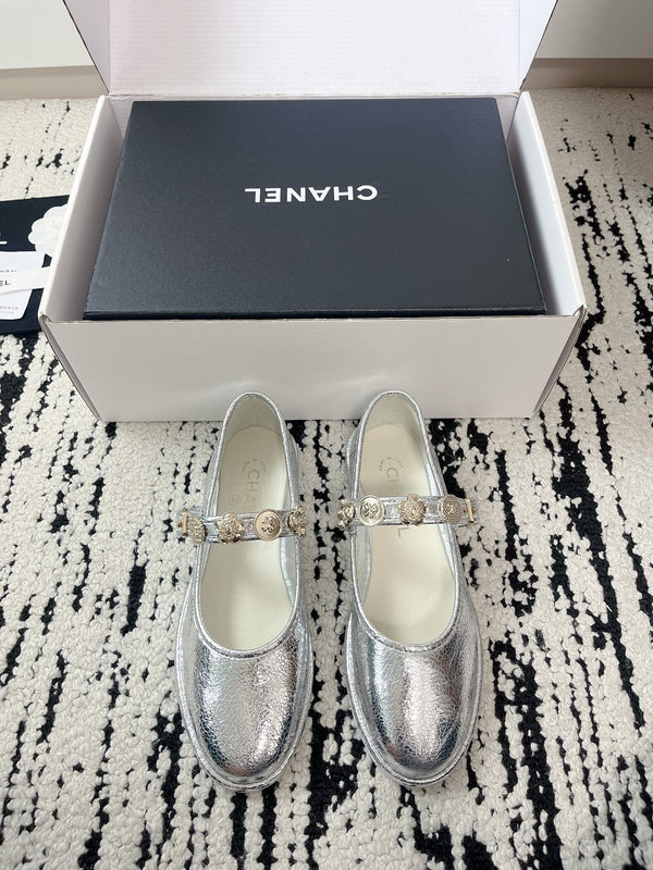 CC 26A Charm Mary Jane Ballet Flats Silver Metallic Leather 900754