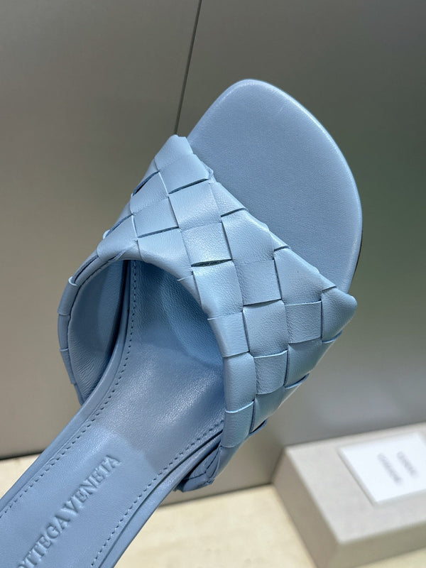 BV 26s Blink Intrecciato Mules 4.5cm Blue Leather 896580
