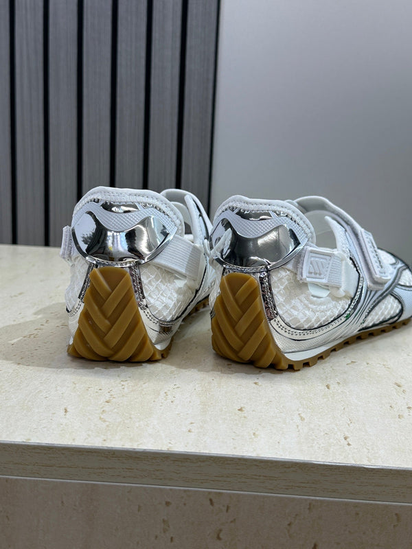 BV 26s Orbit Flash Mary Jane Silver Mesh 887327