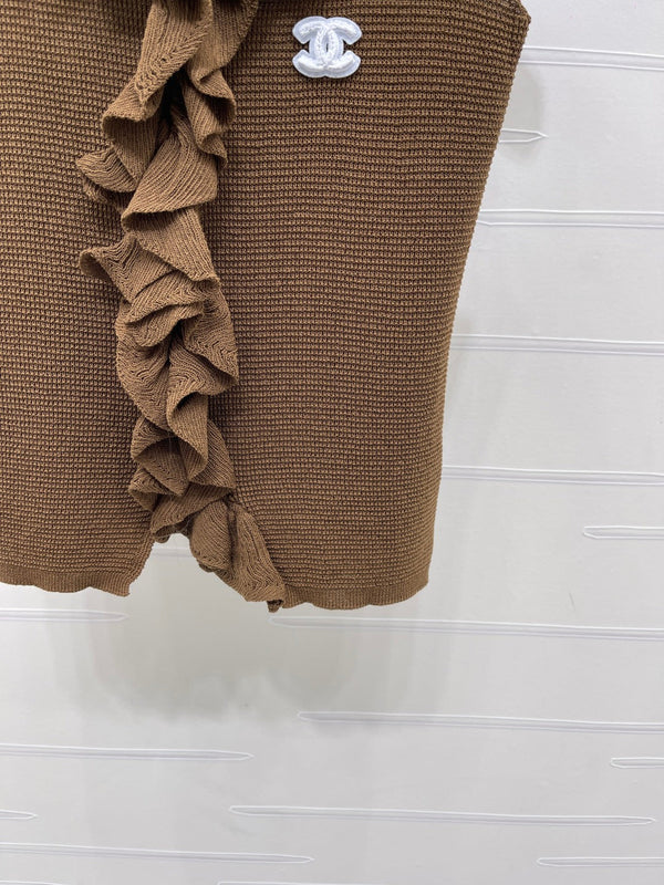 CC Ruffled V-Neck Knit Top Polyester 406486