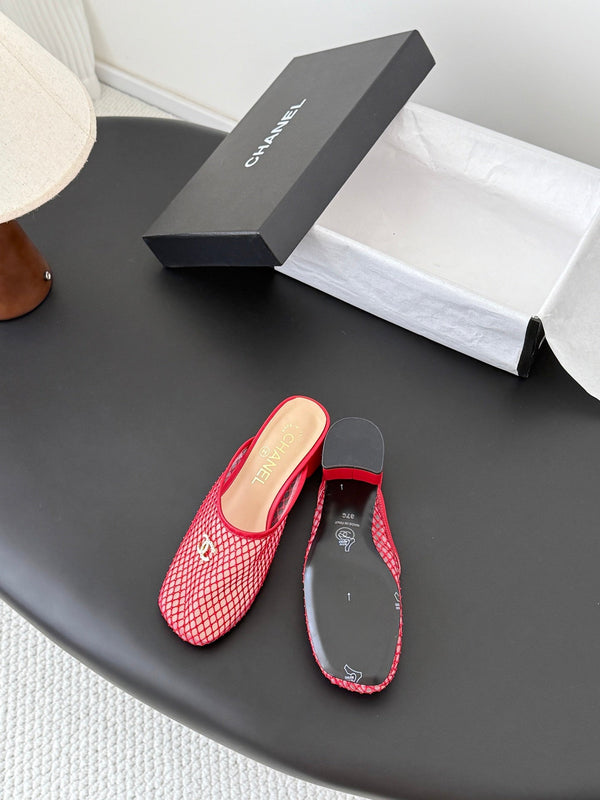 CC Coco Beach 26 CC Logo Mesh Mules Red Mesh 915142
