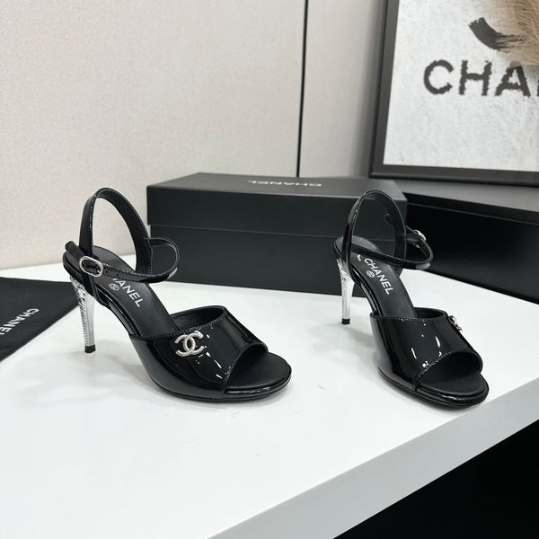 CC Slingback Heel Sandals Black Patent Leather 925713