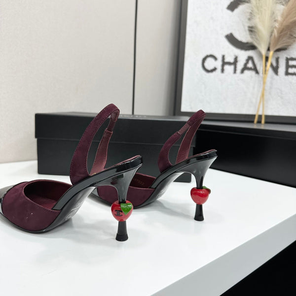 CC Métiers d'Art Apple Heel Slingback Pumps Burgundy Black Suede Leather 944648
