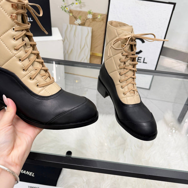 CC Lace-Up Ankle Boots 5CM Beige Black Quilted Leather 958902
