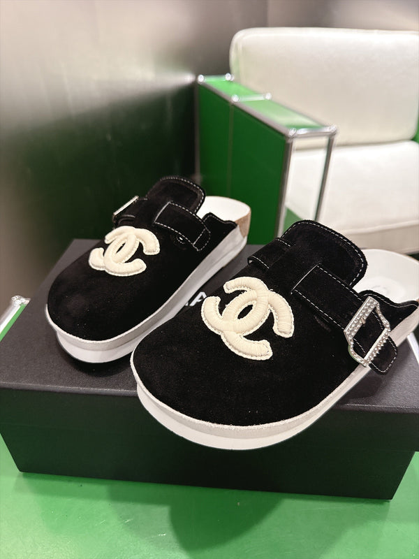CC Slip-On Mules Crystal Buckle Black Suede 960365