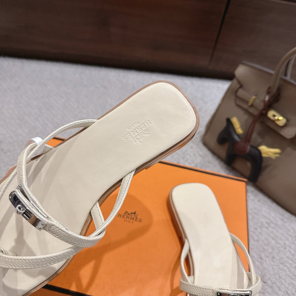 HM Miss Sandal Cream in Calfskin 959971