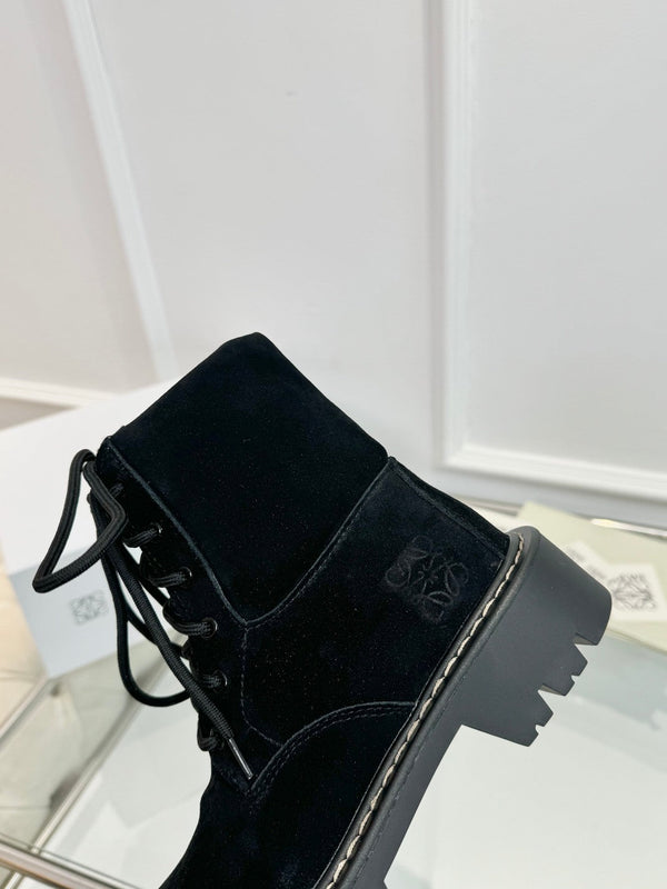 LW Sierra Combat Ankle Boots Black Suede 984780