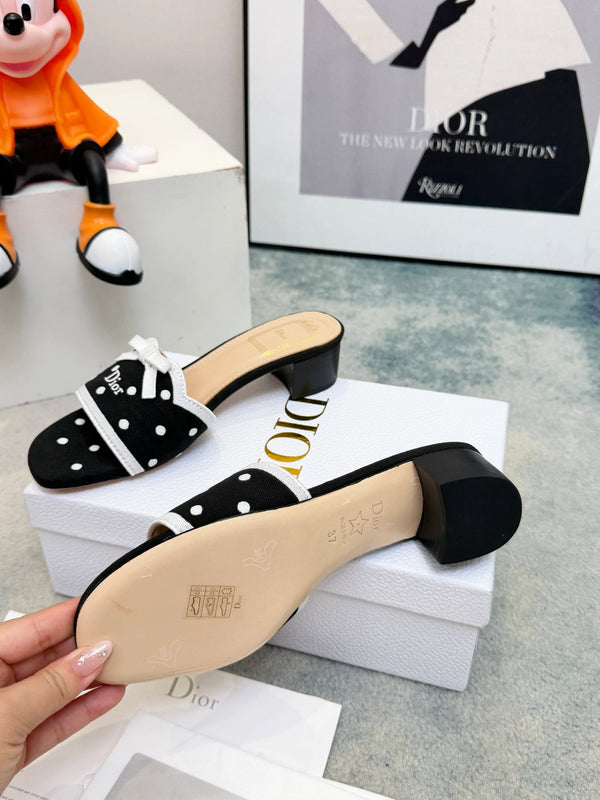 CD Dway Heeled Mules Black Polka Dot Bow 987034