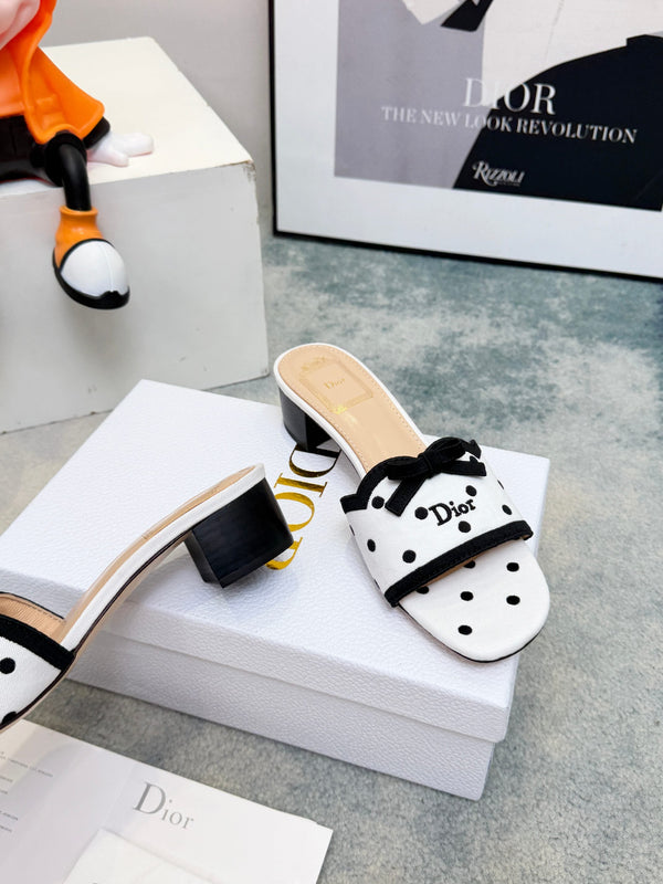 CD Dway Heeled Mules White Polka Dot Bow 987032