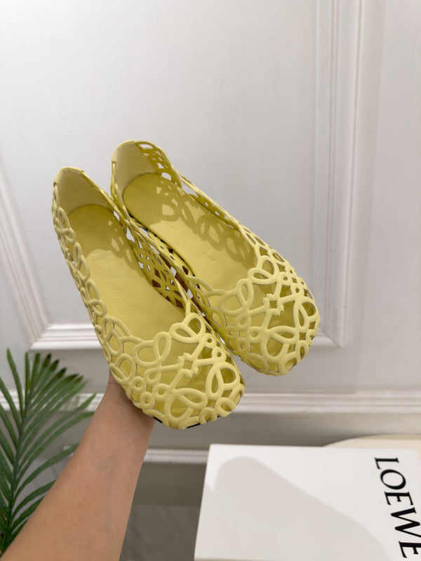 LW Petal Anagram Ballet Flats Pale Yellow Leather 111596