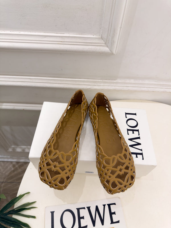 LW Petal Anagram Ballet Flats Pale Brown Leather 111595
