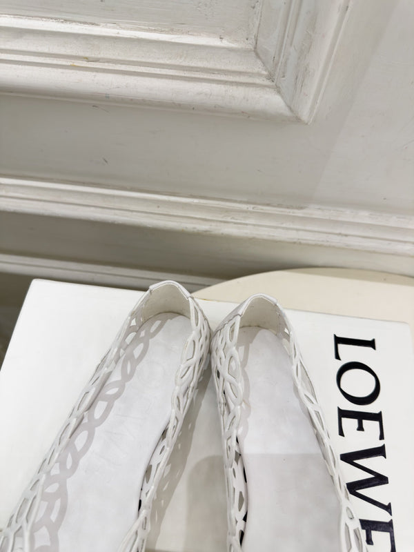 LW Petal Anagram Ballet Flats Pale White Leather 111593