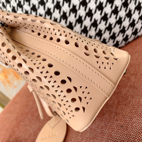 MINA 20 BAG IN DESERT SAND VIENNA CALFSKIN