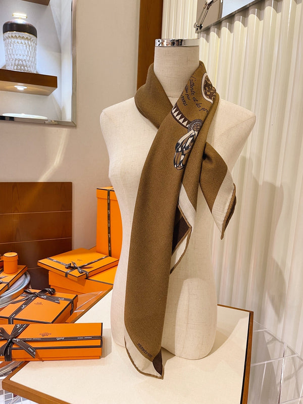 Square Scarf 90 CM In Brown Colorful Cashmere Silk 330350