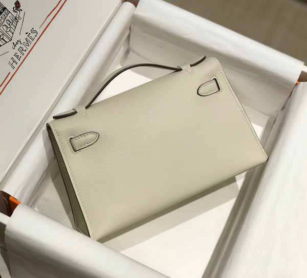 HM KELLY POCHETTE 22CM WHITE BEIGE SWIFT GOLD HARDWARE